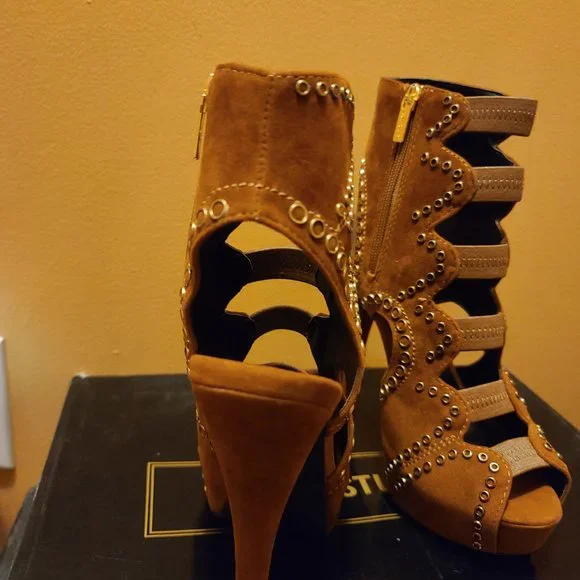 Brown Colin Stuart Stiletto Booties - NIB - Size 7 Womens - Picture 5 of 15